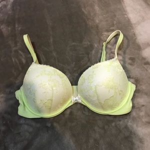 Victoria’s Secret bra