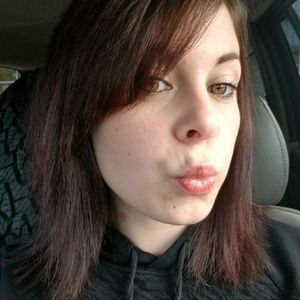 Meet your Posher, Virginia