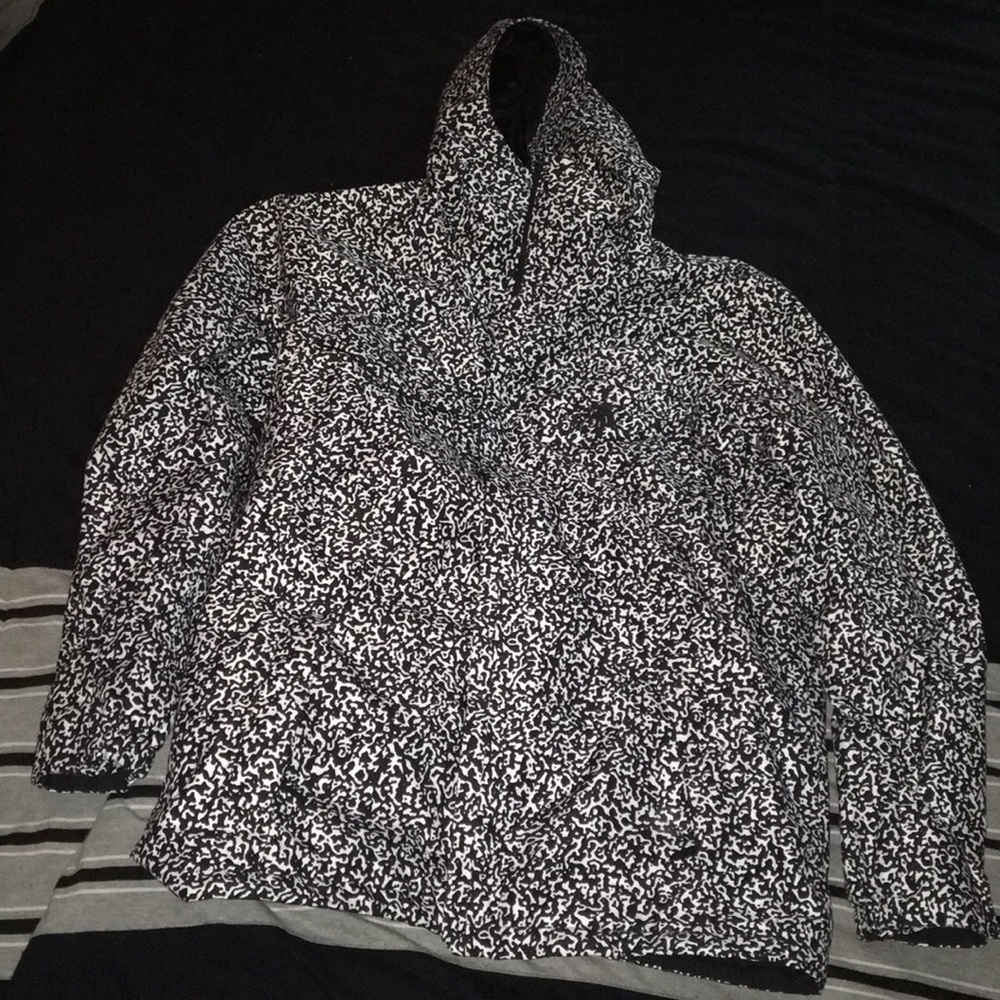 Black/white snowboarding Northface