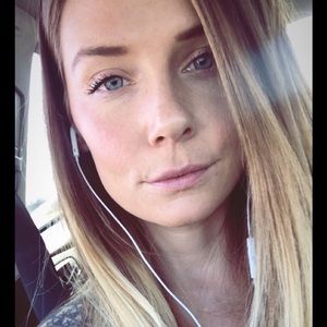 Meet your Posher, Mackenzie