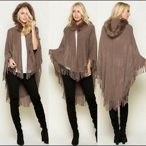 NWT HOODED CAPE