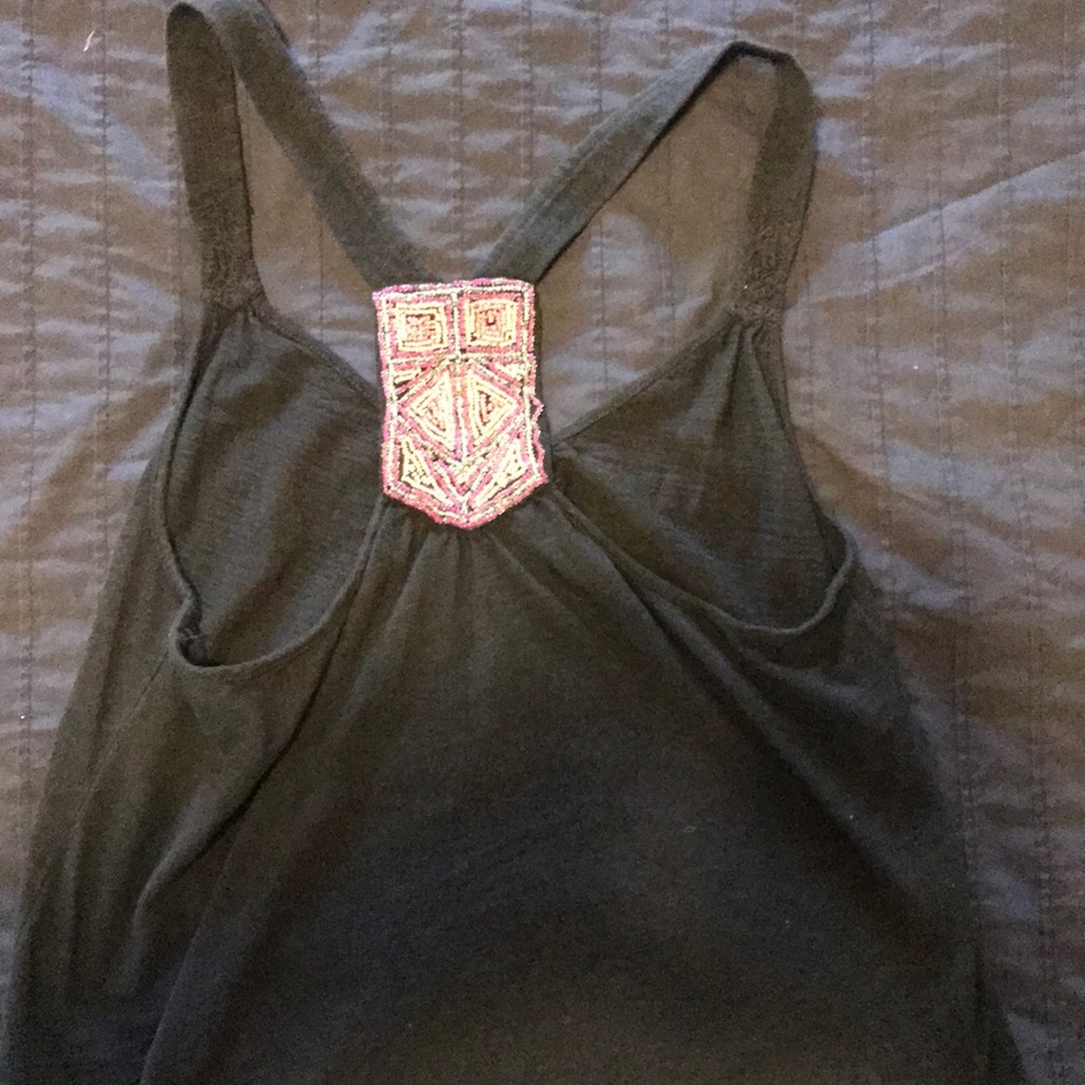 Tank with beaded detail