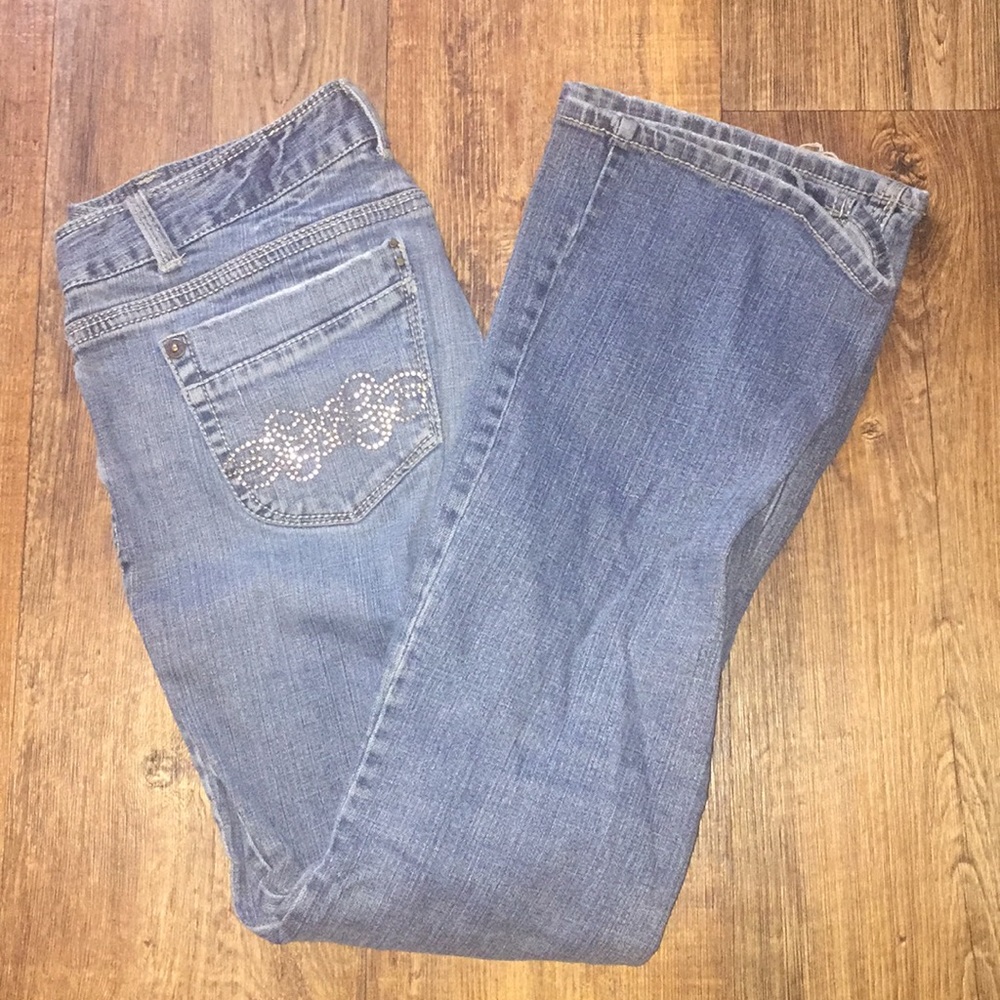 Aeropastale Women's Skinny Flair Size 9/10 Curvy