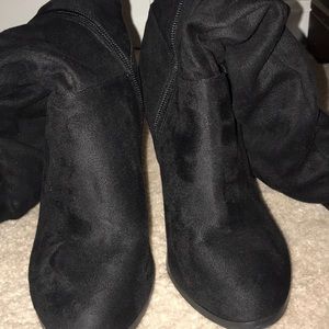 Black heel Knee high boots