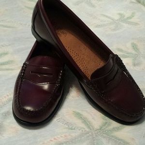 G.H.Bass & Co. Weejuns Leather Handmade Loafers