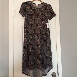 Super Cute New Lularoe Carly!!