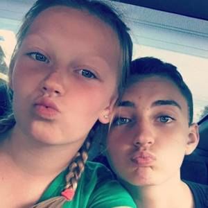 Meet your Posher, Kaylin