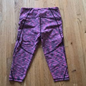VSX cropped leggings
