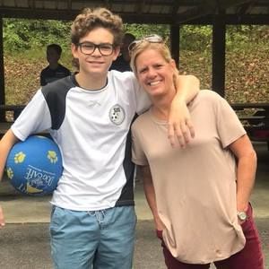 Meet your Posher, Kentandelisa