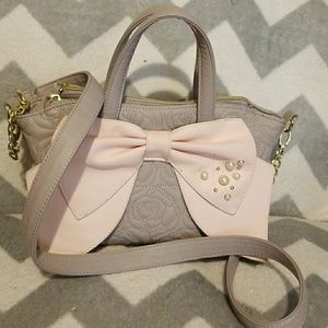 Betsey Johnson crossbody purse