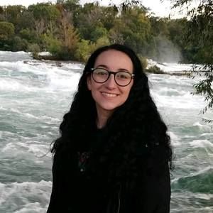 Meet your Posher, Jessica