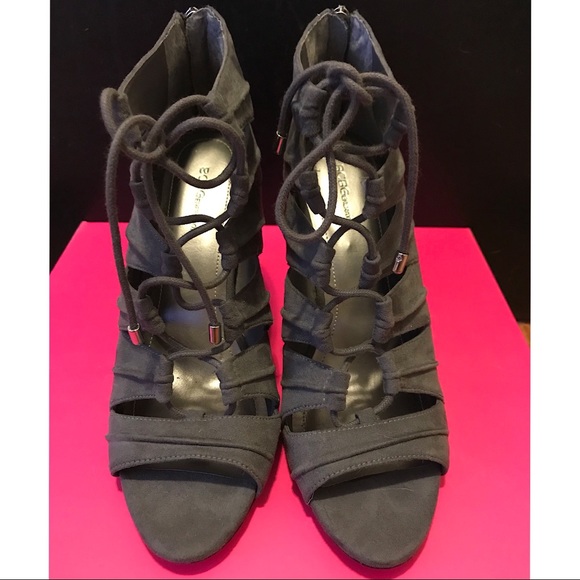 SALE!!! BCBG stiletto heels - Picture 2 of 7