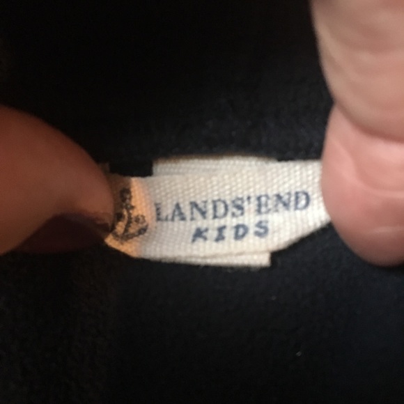 Lands’ End Boys robe - Picture 2 of 3