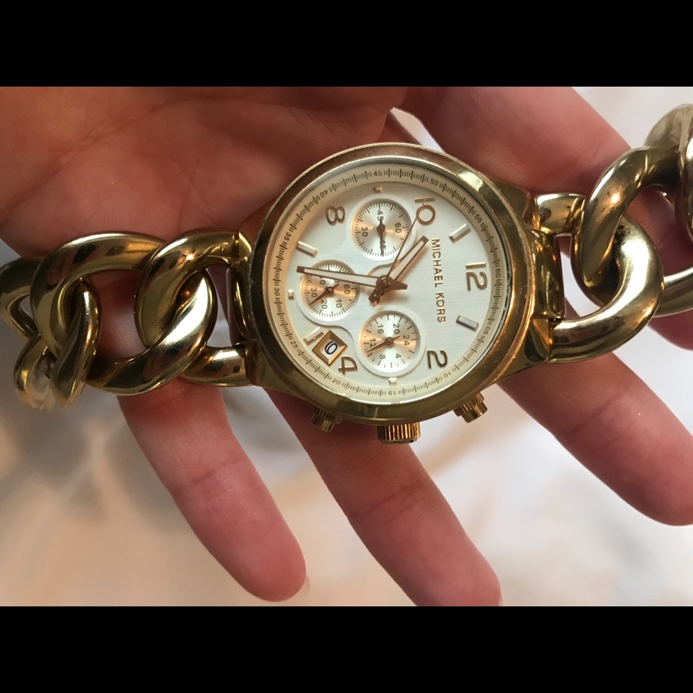 Micheal watch w/ Chain cuff links