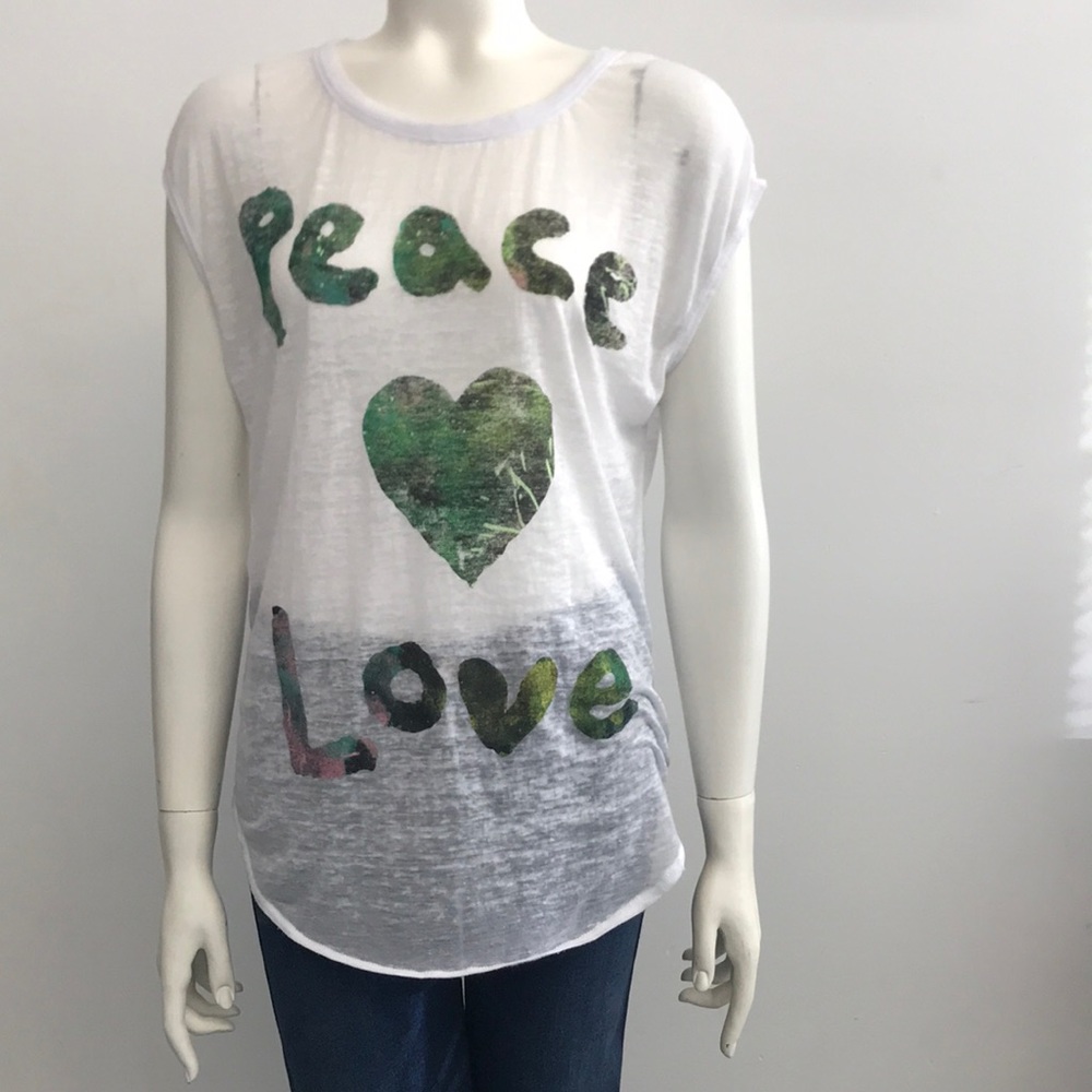 Peace Love Chaser tee.
