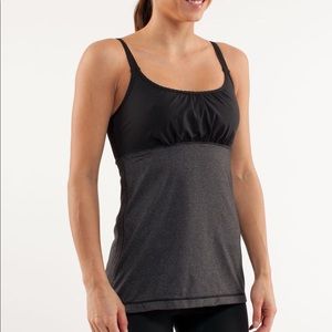 Lululemon Hot and Sweaty tank - Sz 8