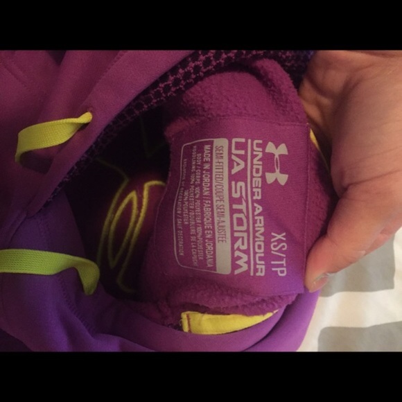 purple under armour hoodie - Picture 2 of 3