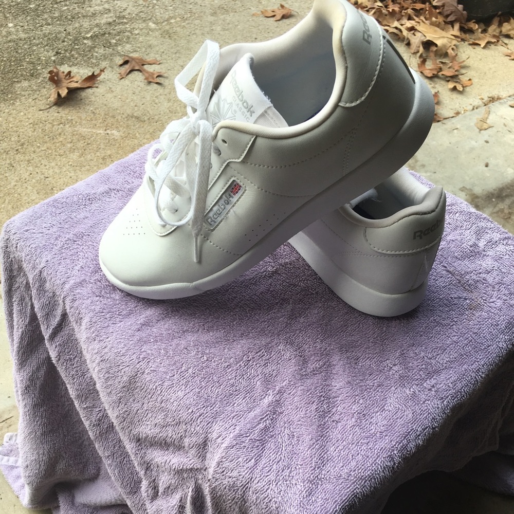 Reebok Classic Memory Tech sneakers