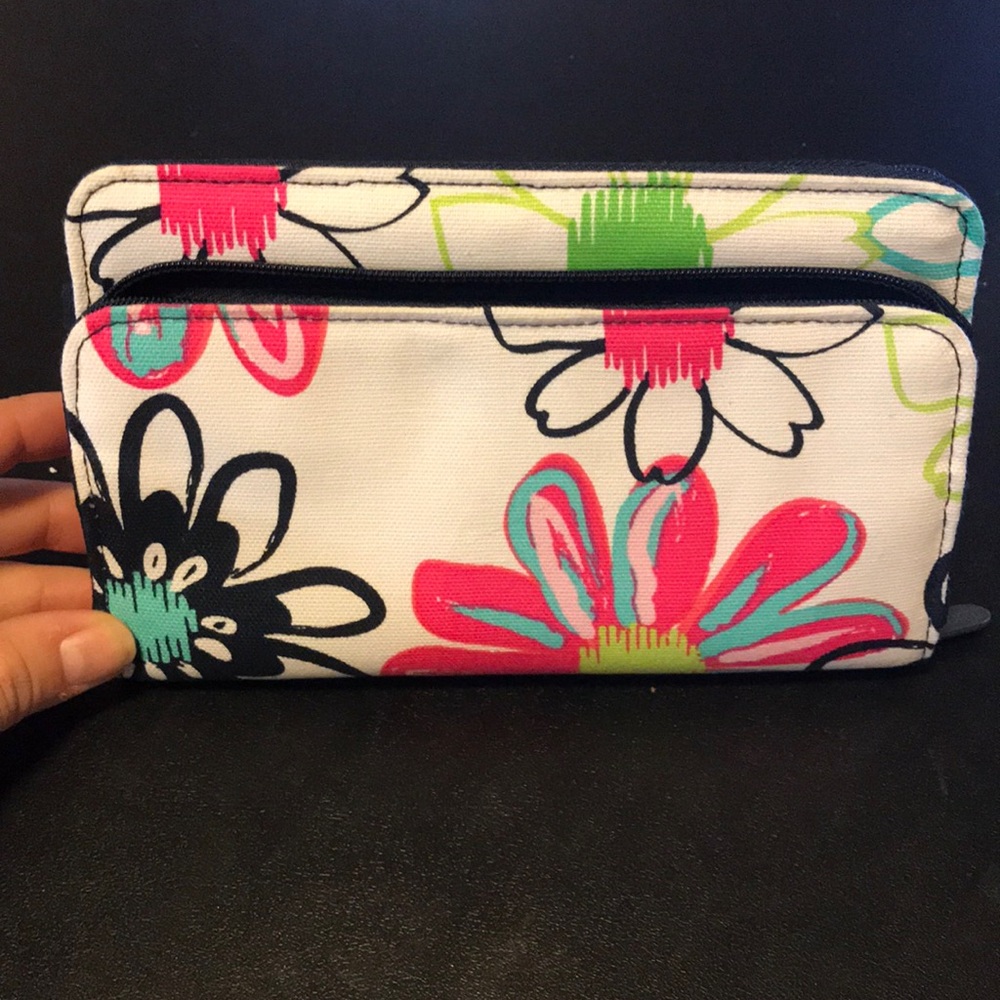 Thirty-One Perfect Cents Wallet