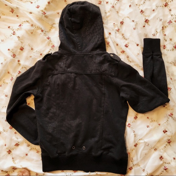 ☀️ Daytrip Black Hoodie☀️ - Picture 3 of 3