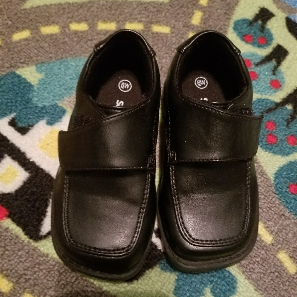 SmartFit 6W Boys toddler Daniel dress strap shoe