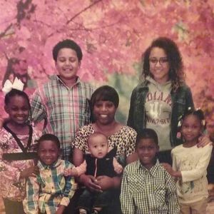 Meet your Posher, Victoria