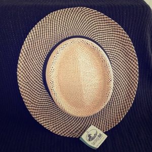 Men’s straw hat