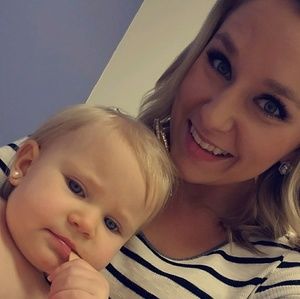 Meet your Posher, Briana