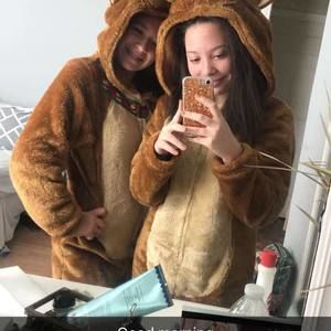 Meet your Posher, Leigha