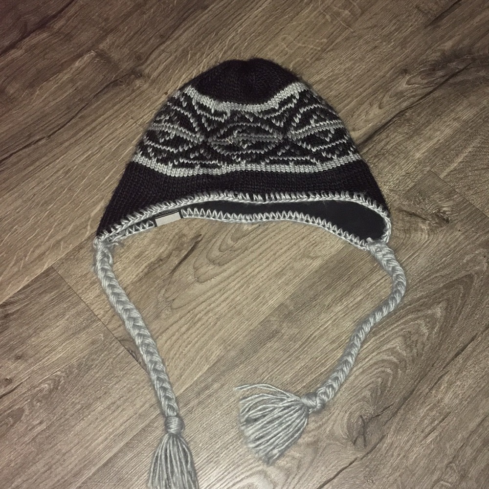 Columbia hat with Omni heat