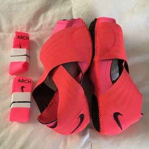 Nike Studio Wrap (yoga)