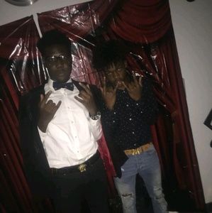 Meet your Posher, Tony