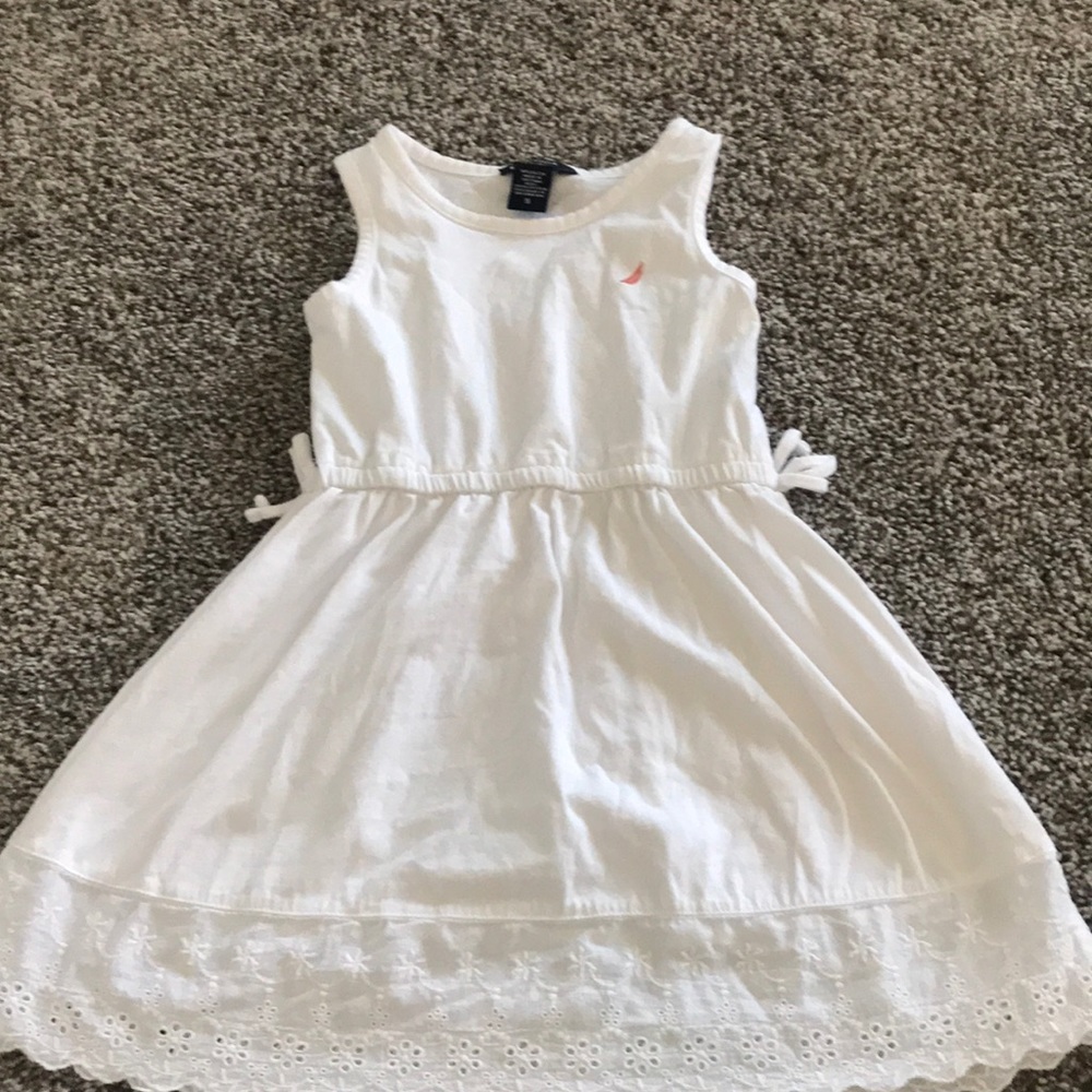 Little girl nautica Sz 5 little white dress