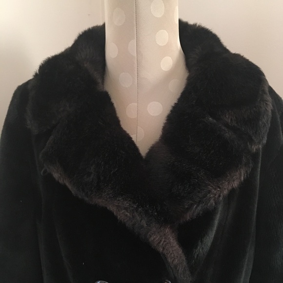 Vintage Borgaza faux fur coat size small - Picture 2 of 8