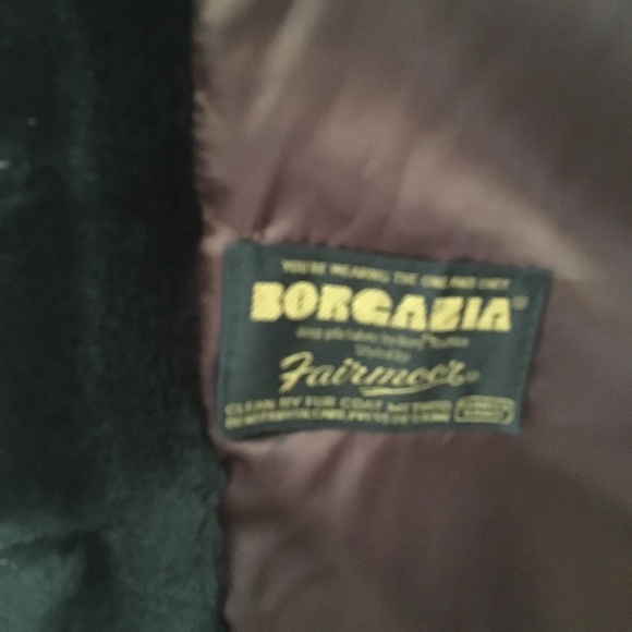 Vintage Borgaza faux fur coat size small - Picture 7 of 8