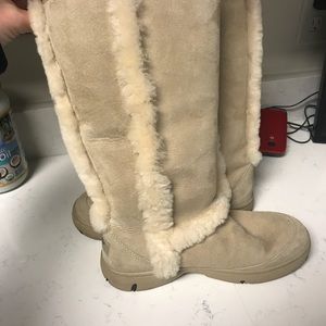Ugg Boots Light tan Size 8