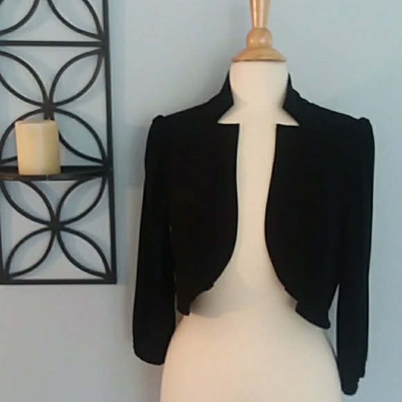 Adrianna Papell Jackets & Blazers - Adrianna Papell blazer / bolero