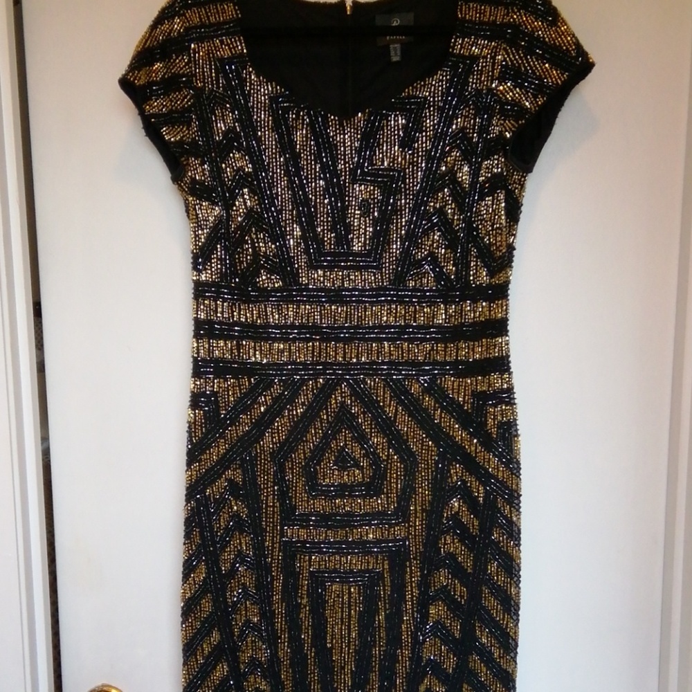 GORGEOUS Adrianna Papell Beaded Cocktail Dress!