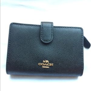 Coach medium leather wallet
