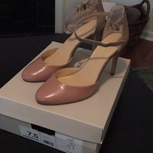 Banana Republic Caelyn heels