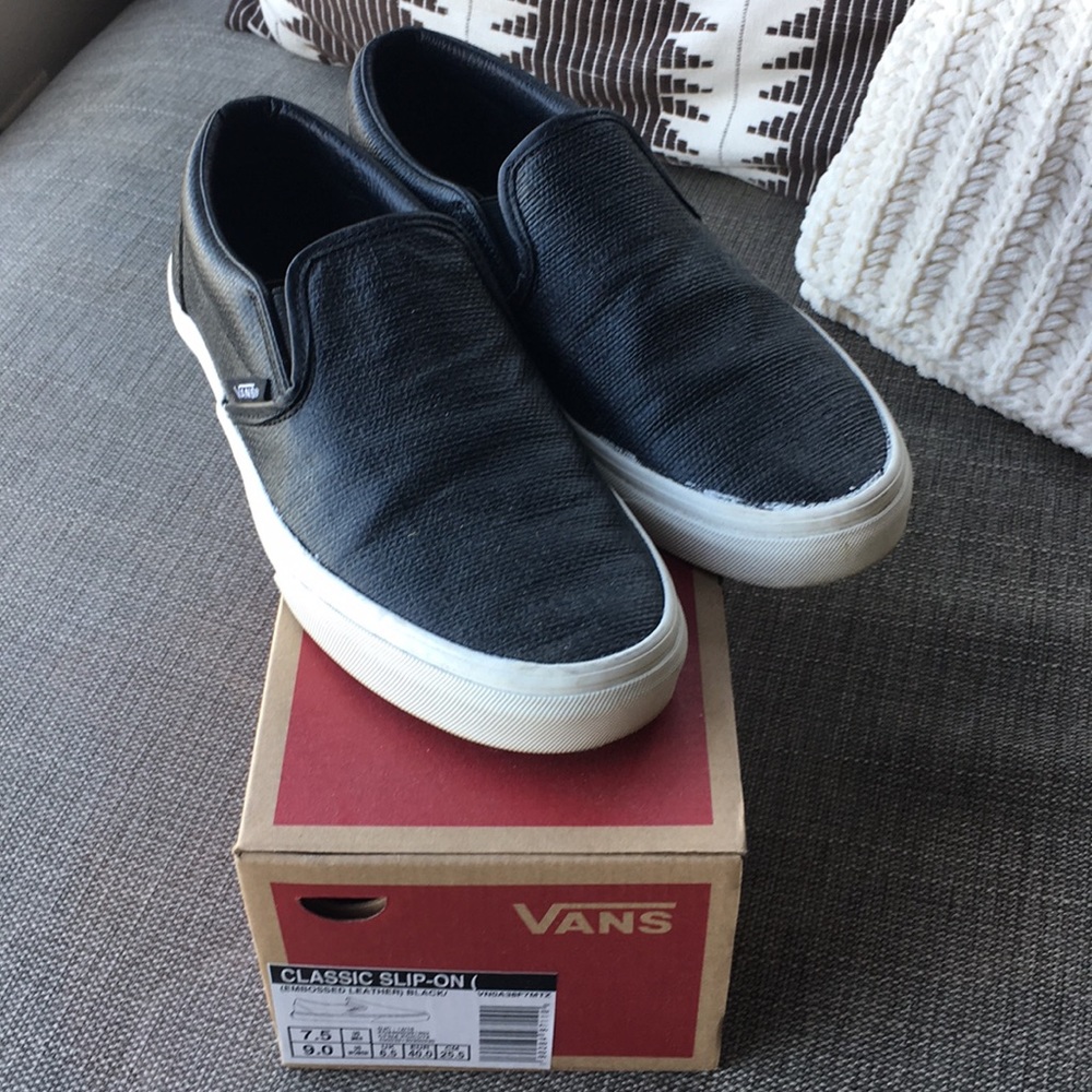 Vans Black Leather Textured Slip-ons - 9.0