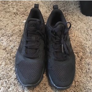 Black Adidas Sneakers!!