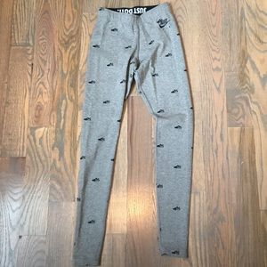 Nike Leggings (Reserved for Tee Tee)