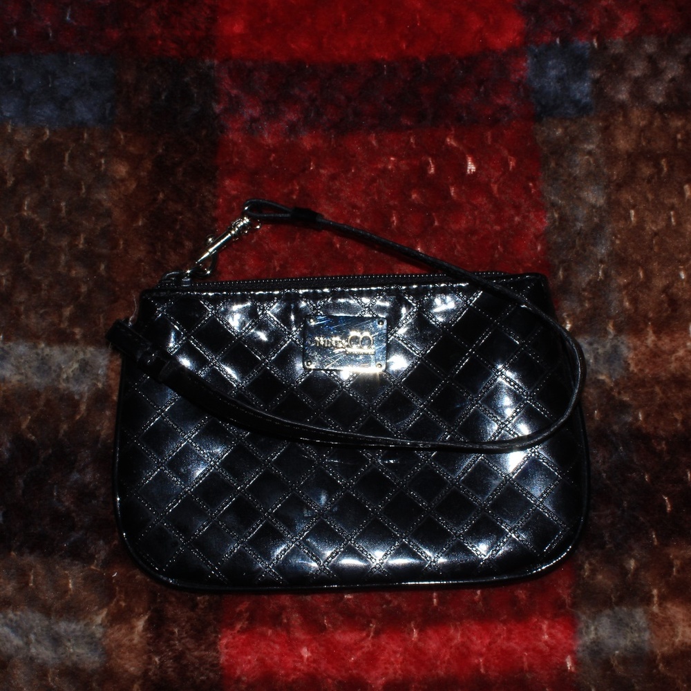 Nine&Co Wristlet