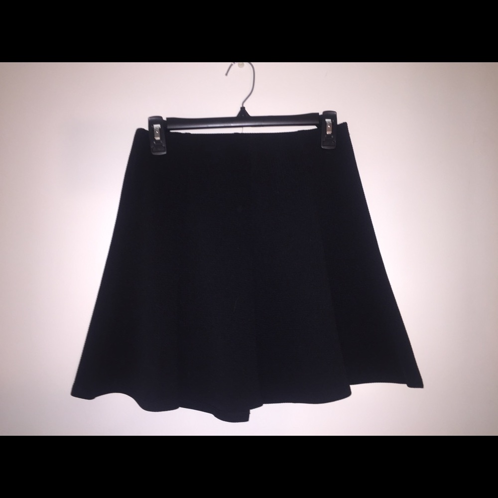 Knee-High, black quilted skirt!