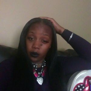 Meet your Posher, Candace