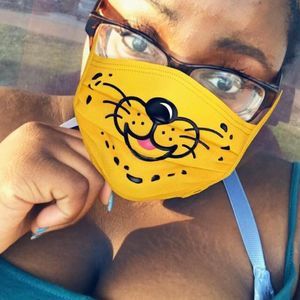 Meet your Posher, Janessa