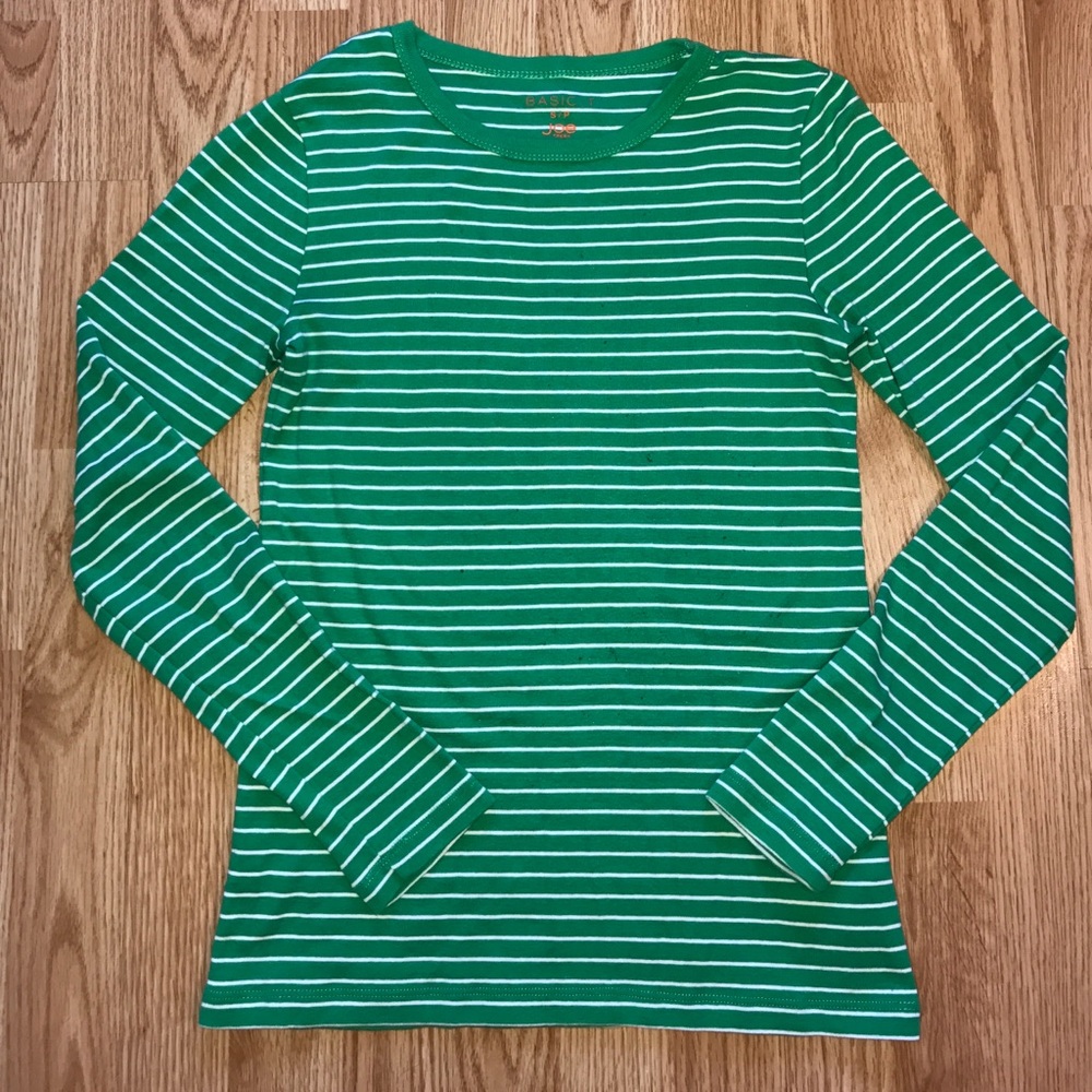 3 for $25 Size S fits M NWOT top