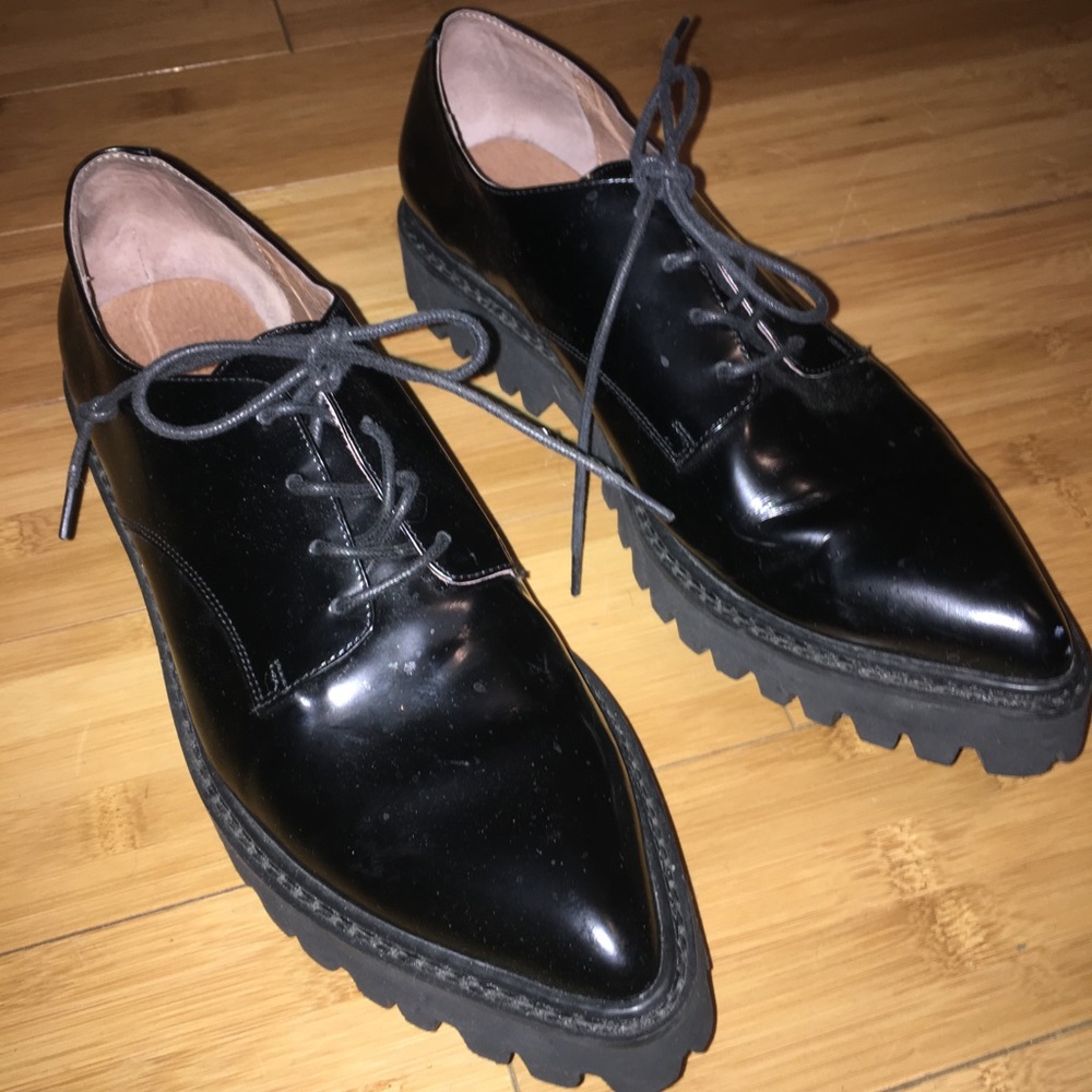 Jeffrey Campbell pointy oxfords. Lightly worn.