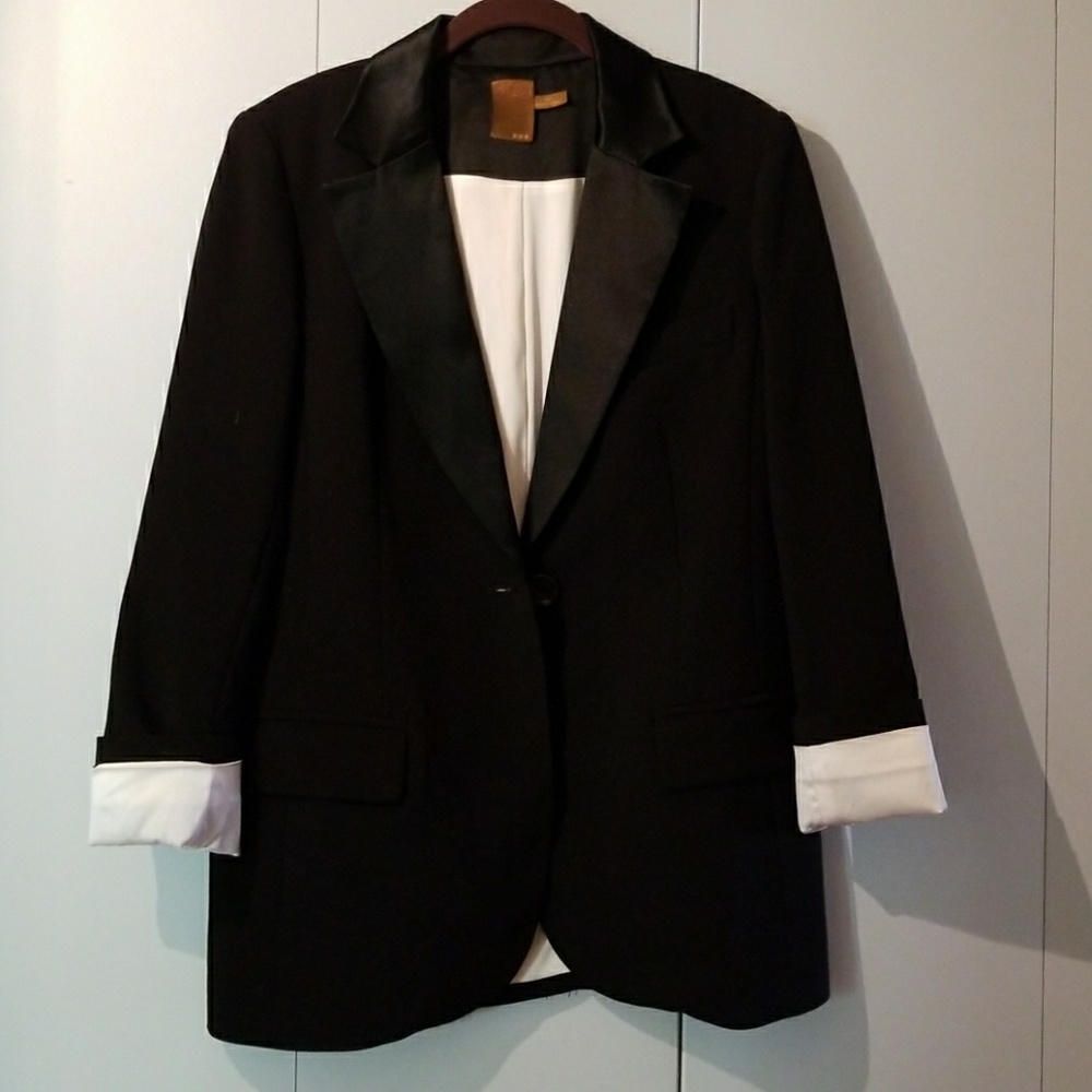 Tuxedo blazer